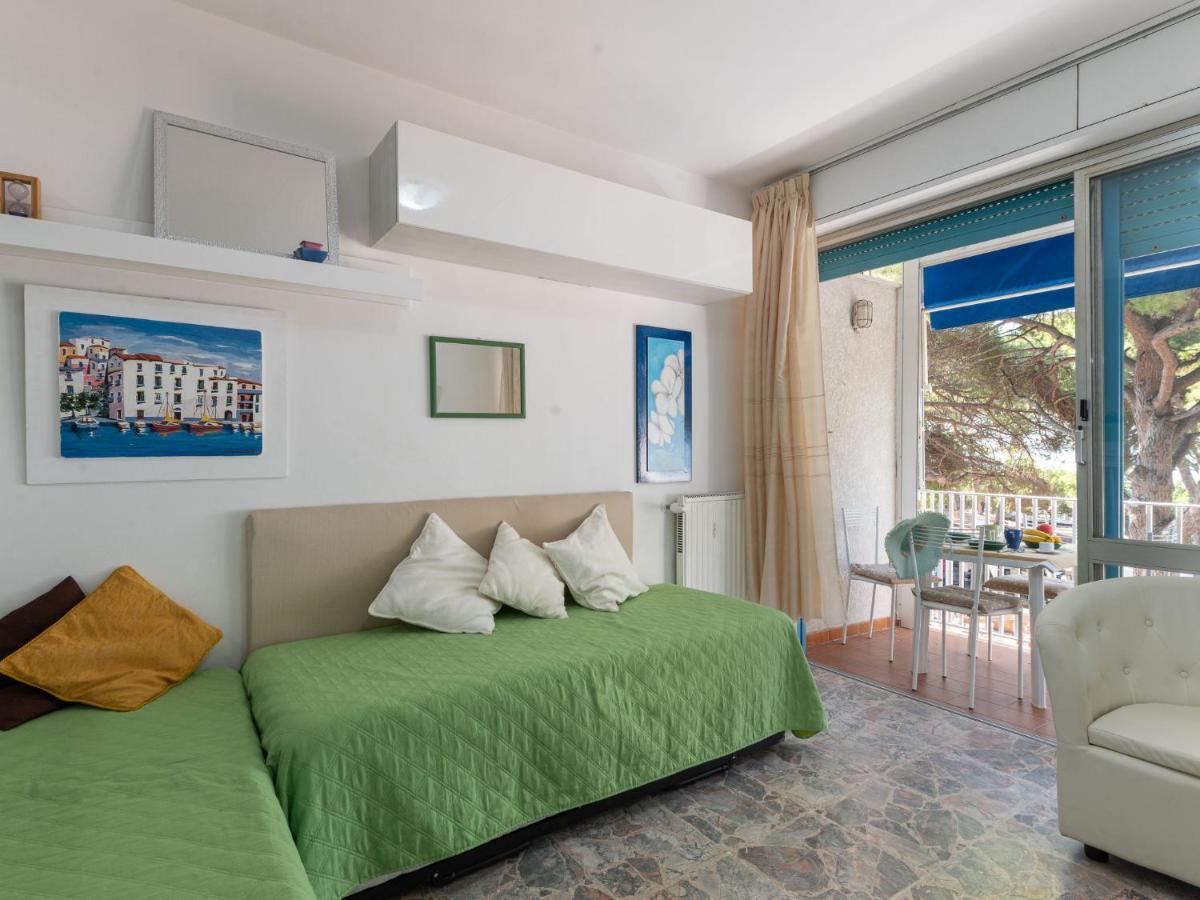Apartment La Pineta By Interhome Casa Sant'Eugenia Exterior foto
