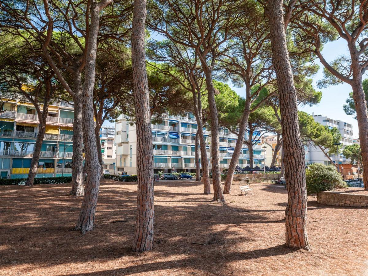 Apartment La Pineta By Interhome Casa Sant'Eugenia Exterior foto